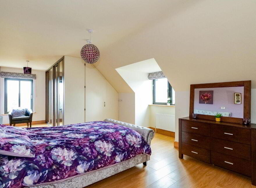 Both Chuanna Thiar, Spiddal, H91TN8Y