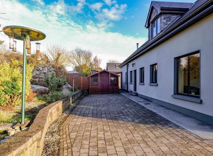 Both Chuanna Thiar, Spiddal, H91TN8Y