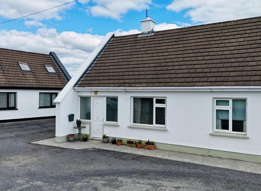 2 An Cnoc Theas, Inverin, H91KD6F