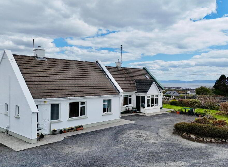 2 An Cnoc Theas, Inverin, H91KD6F