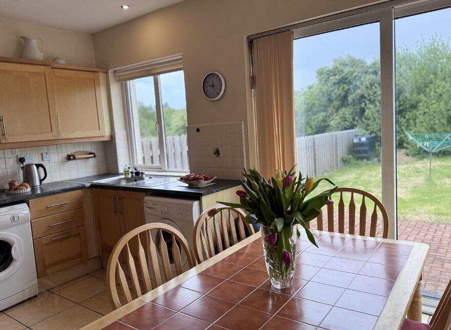 19 The Spires, Clifden, H71P603