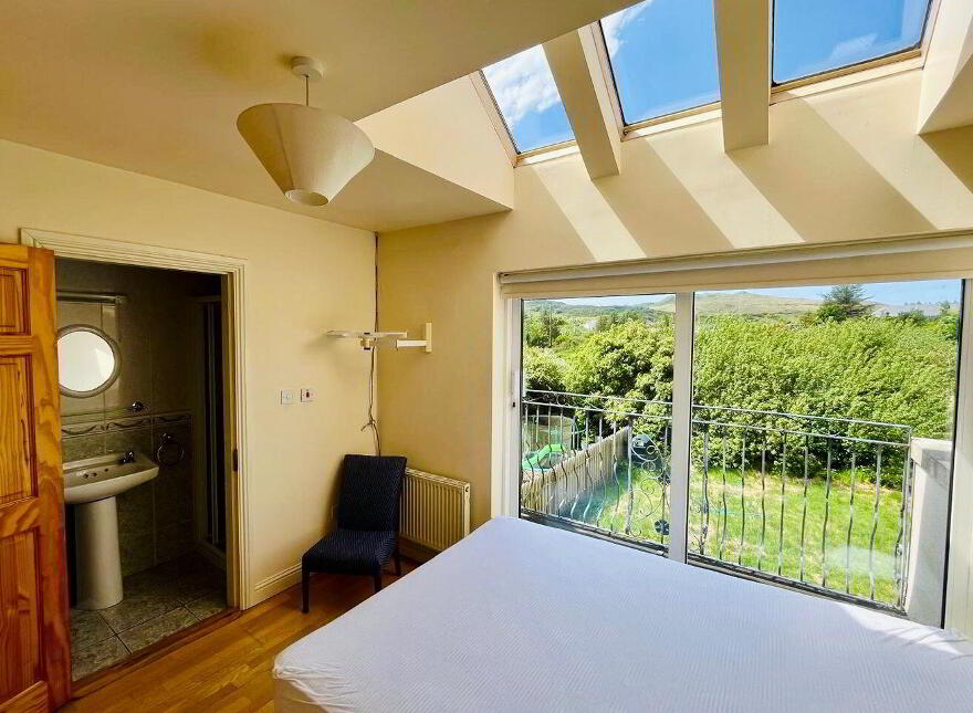 19 The Spires, Clifden, H71P603