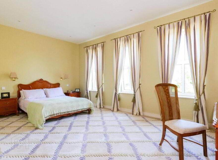 Kitts Bay - Lake Shore House, Glann Road, Oughterard, H91PN7P