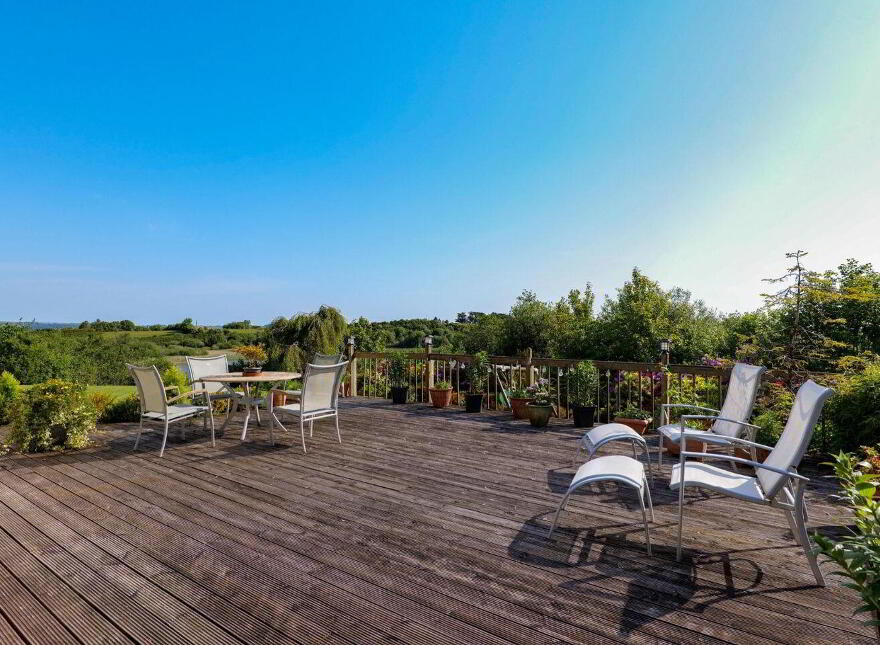 Kitts Bay - Lake Shore House, Glann Road, Oughterard, H91PN7P