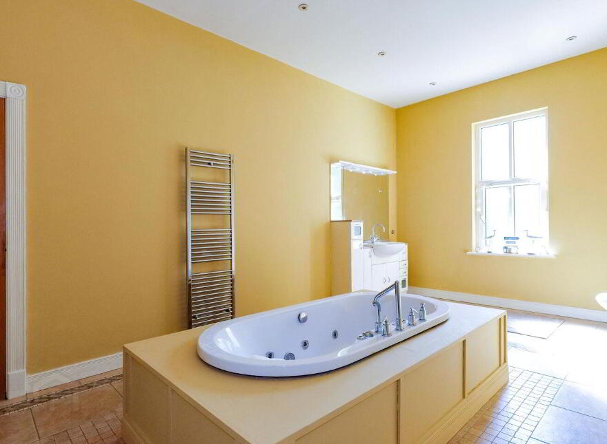 Kitts Bay - Lake Shore House, Glann Road, Oughterard, H91PN7P