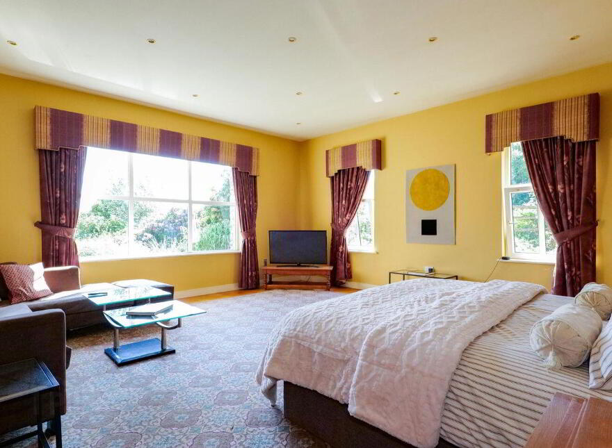 Kitts Bay - Lake Shore House, Glann Road, Oughterard, H91PN7P