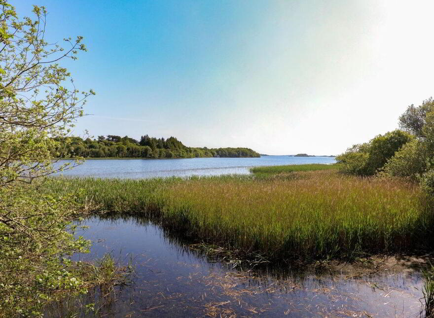 Kitts Bay - Lake Shore House, Glann Road, Oughterard, H91PN7P