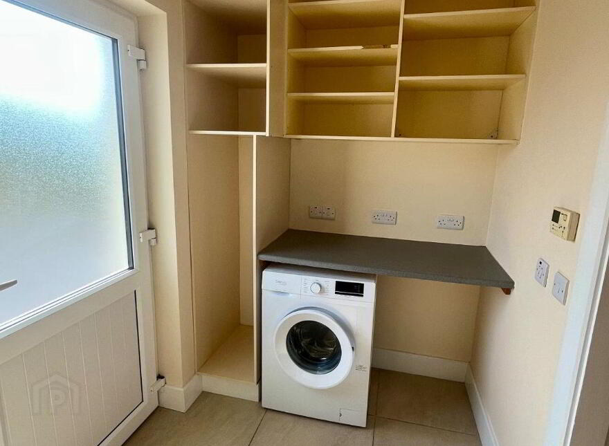 Knock, Lettermore, H91E19W