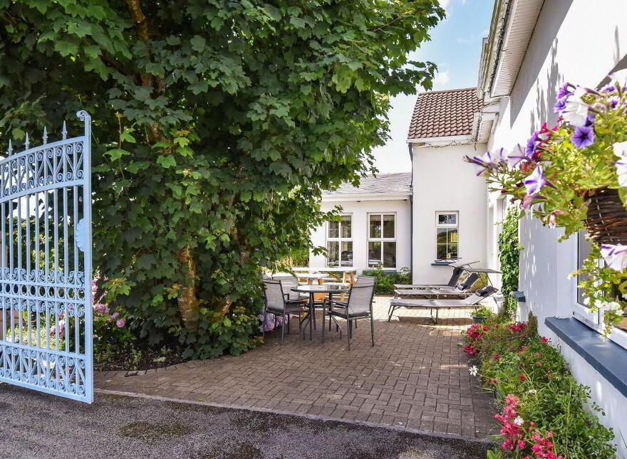 Mannin Lodge, Derrigimlagh, Ballyconneely, H71DP48