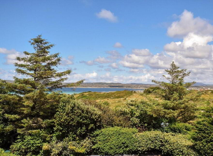 Mannin Lodge, Derrigimlagh, Ballyconneely, H71DP48