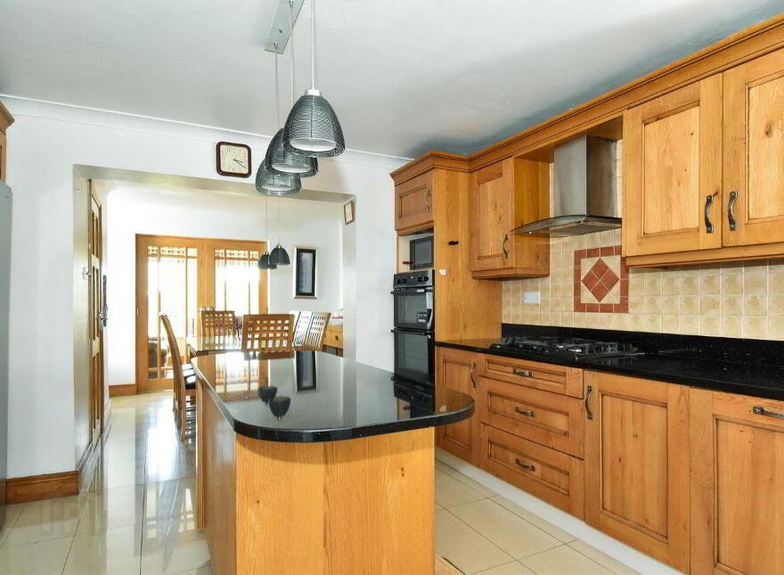 Mannin Lodge, Derrigimlagh, Ballyconneely, H71DP48