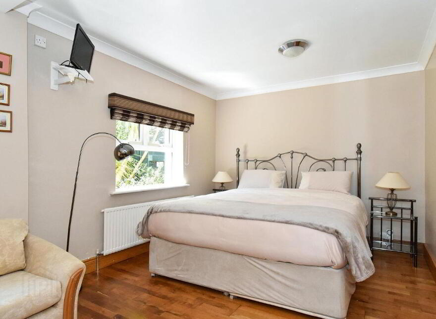 Mannin Lodge, Derrigimlagh, Ballyconneely, H71DP48