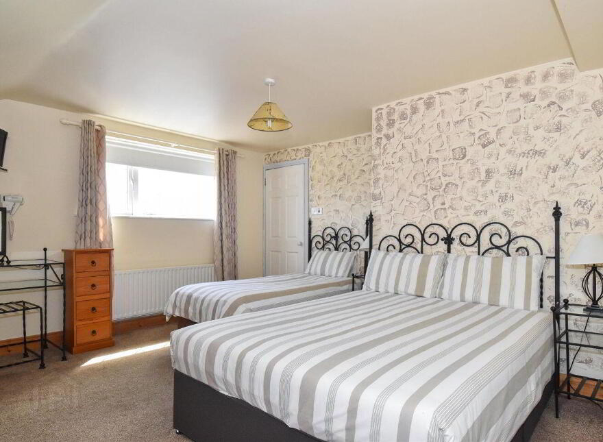 Mannin Lodge, Derrigimlagh, Ballyconneely, H71DP48
