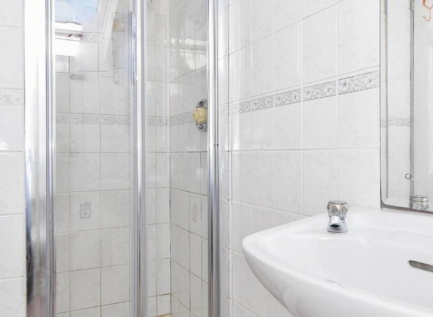 Mannin Lodge, Derrigimlagh, Ballyconneely, H71DP48