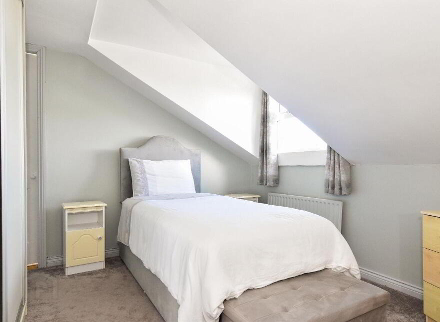 Mannin Lodge, Derrigimlagh, Ballyconneely, H71DP48