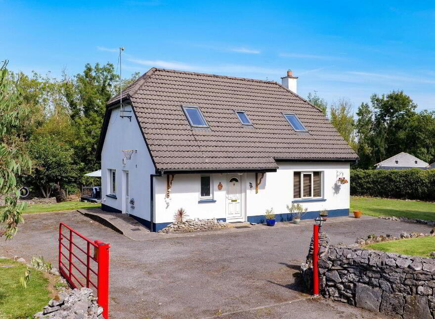 Rosscahill, Carrowmoreknock, H91E8PK photo