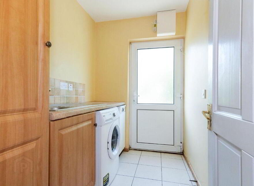 Rosscahill, Carrowmoreknock, H91E8PK