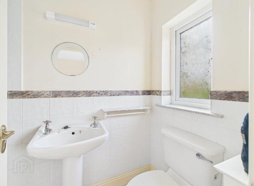 1 & 1A Lansdowne Village, Kenmare, V93W974