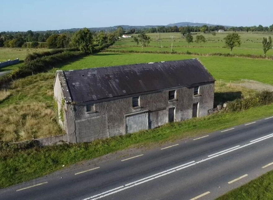 Residence On, C. 0.50 Acres, Tonlegee, Kilteevan