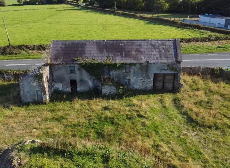 Residence On, C. 0.50 Acres, Tonlegee, Kilteevan