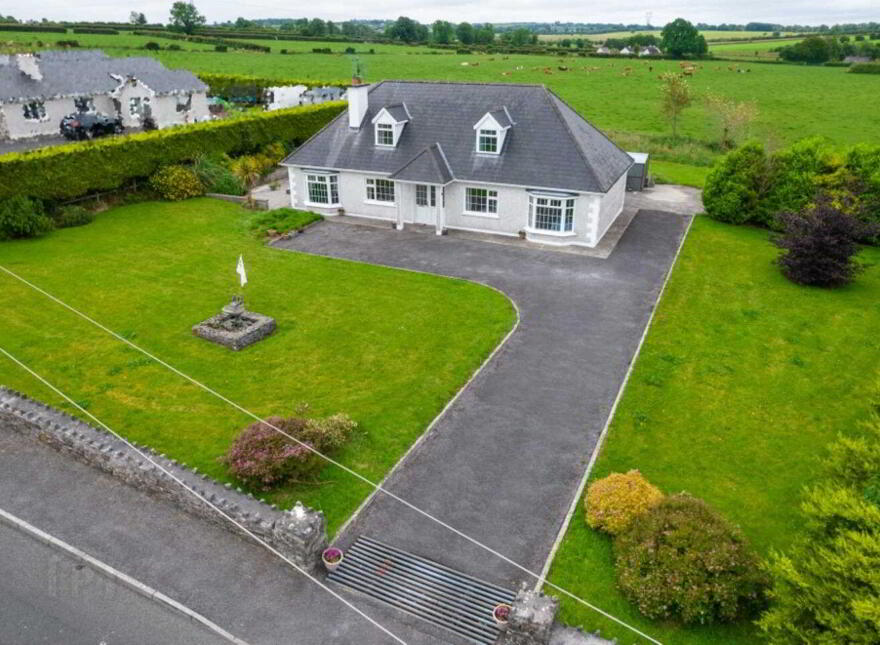 Cill Castle Lodge, Timanagh, Ballintubber, Roscommon Town, F45HE44