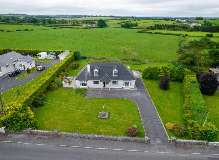 Cill Castle Lodge, Timanagh, Ballintubber, Roscommon Town, F45HE44