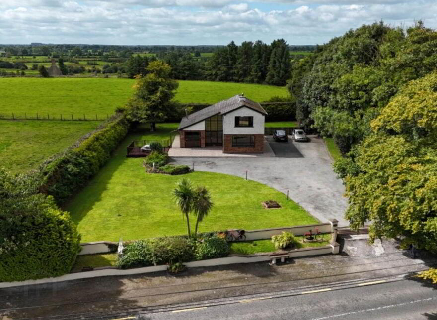 Castle View, Toberavaddy, Athleague, F42WD35