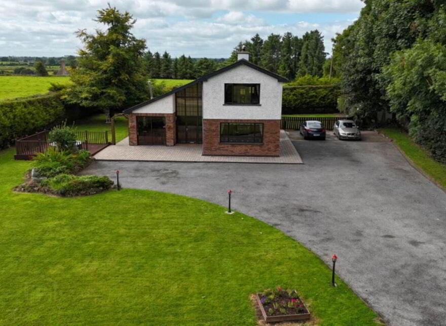 Castle View, Toberavaddy, Athleague, F42WD35