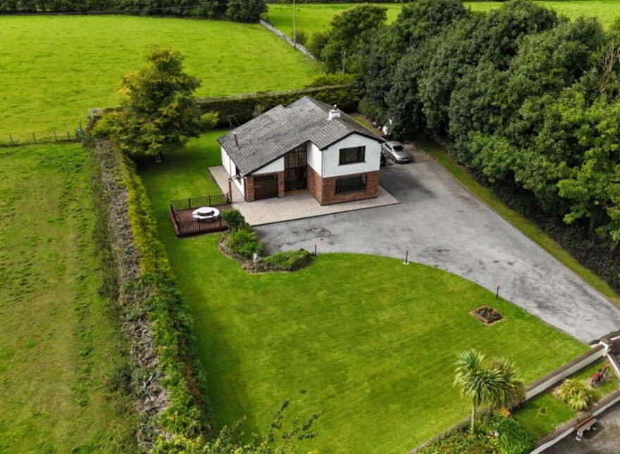 Castle View, Toberavaddy, Athleague, F42WD35