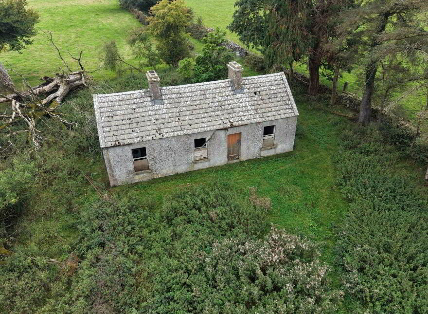 Derelict Residence & Granary C. 28.02 Acres, Curraghboy, ON