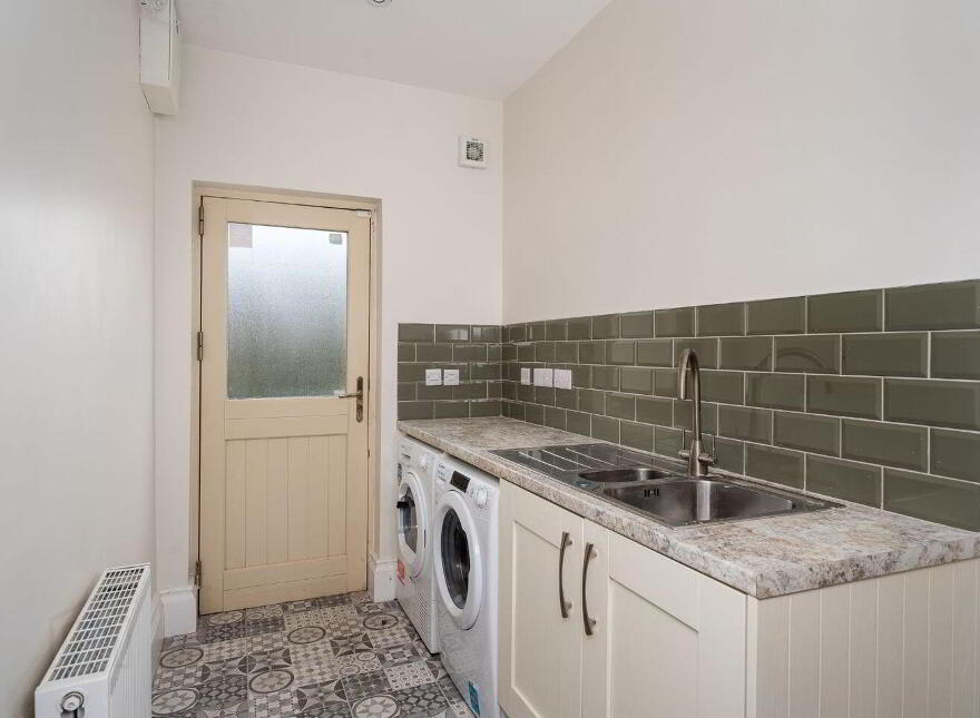 1 Kingston Heath, Killeen Lane, Riverstown, Birr, R42VW01