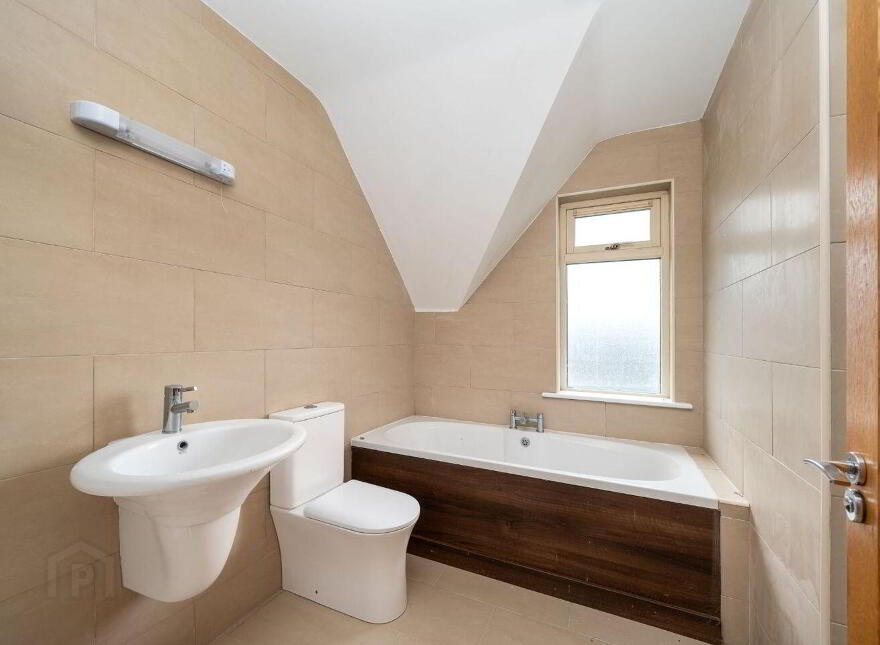 1 Kingston Heath, Killeen Lane, Riverstown, Birr, R42VW01