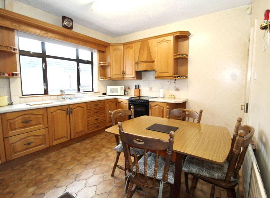Railway Road, Birr, R42VC53