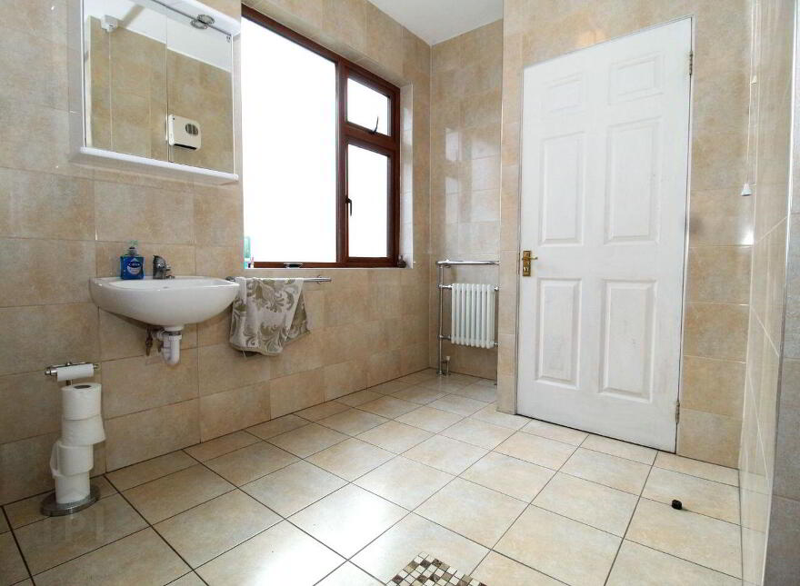 Railway Road, Birr, R42VC53
