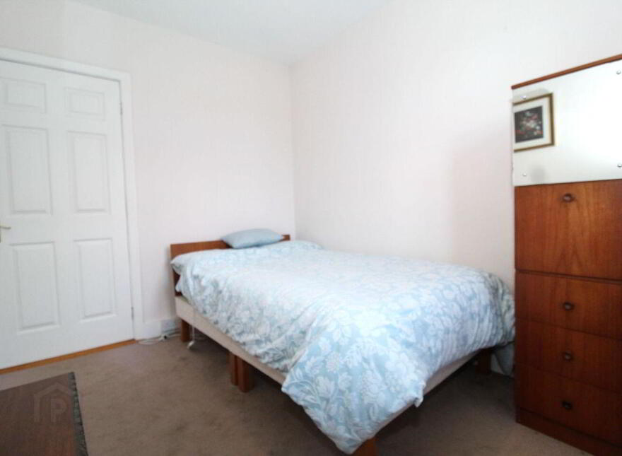 Railway Road, Birr, R42VC53