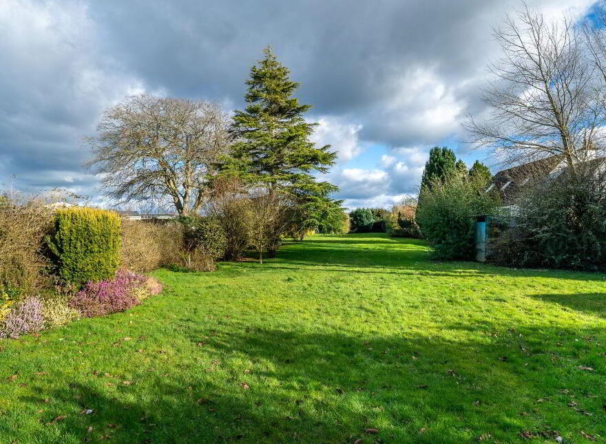 Railway Road, Birr, R42VC53