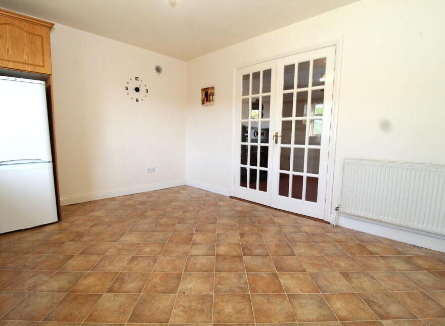 6 Parkrise, Birr, R42EH99