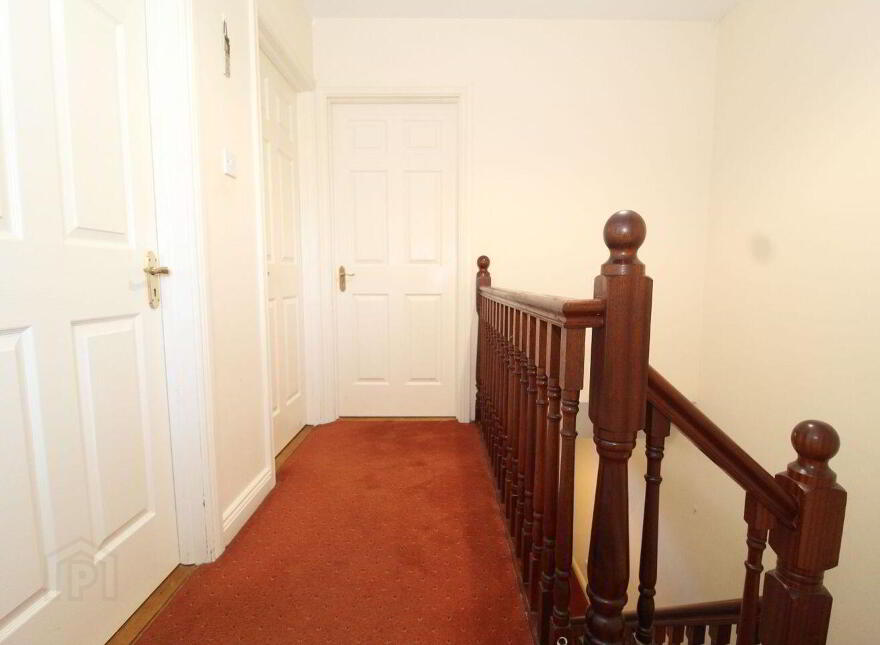 6 Parkrise, Birr, R42EH99