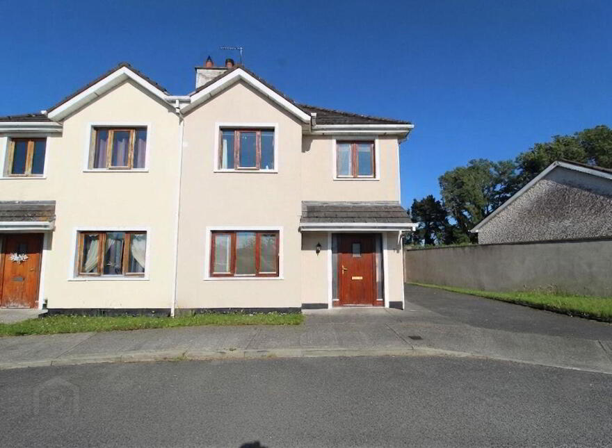 1 Breatnach Court, Ferbane, R42VR94 photo