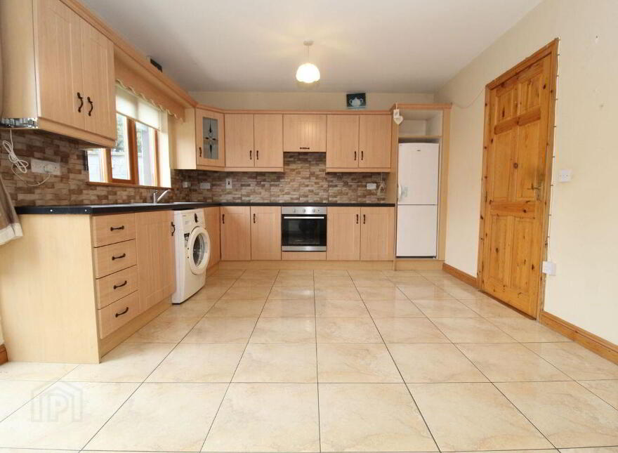1 Breatnach Court, Ferbane, R42VR94