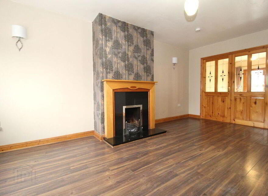 1 Breatnach Court, Ferbane, R42VR94