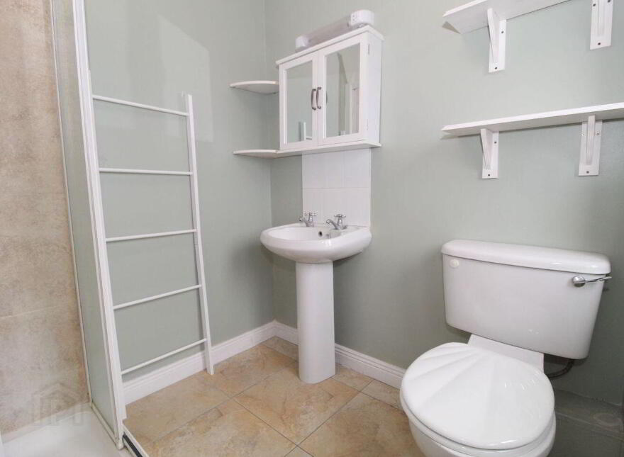 1 Breatnach Court, Ferbane, R42VR94