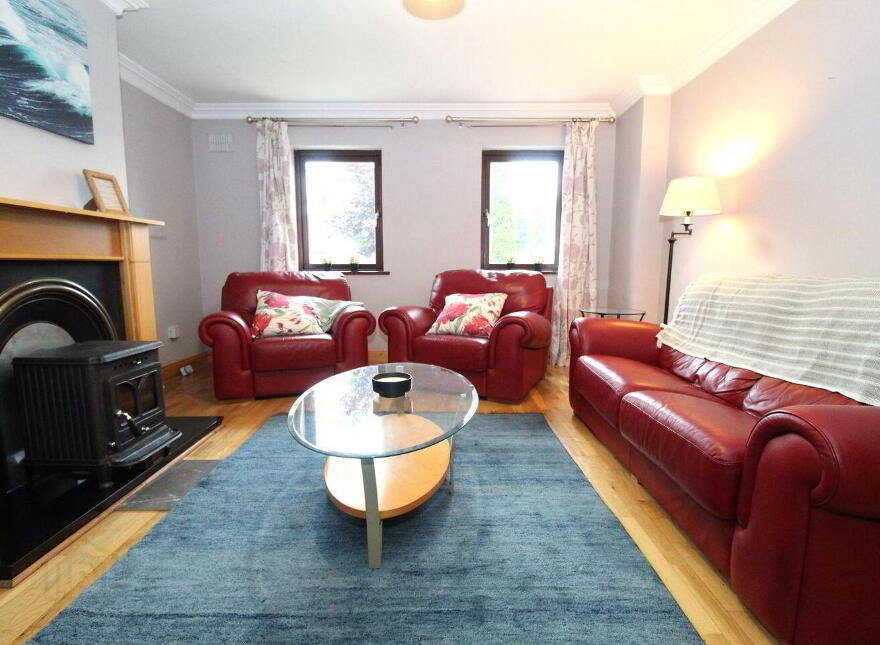 4 Southgate, Crinkle, Birr, R42PP29