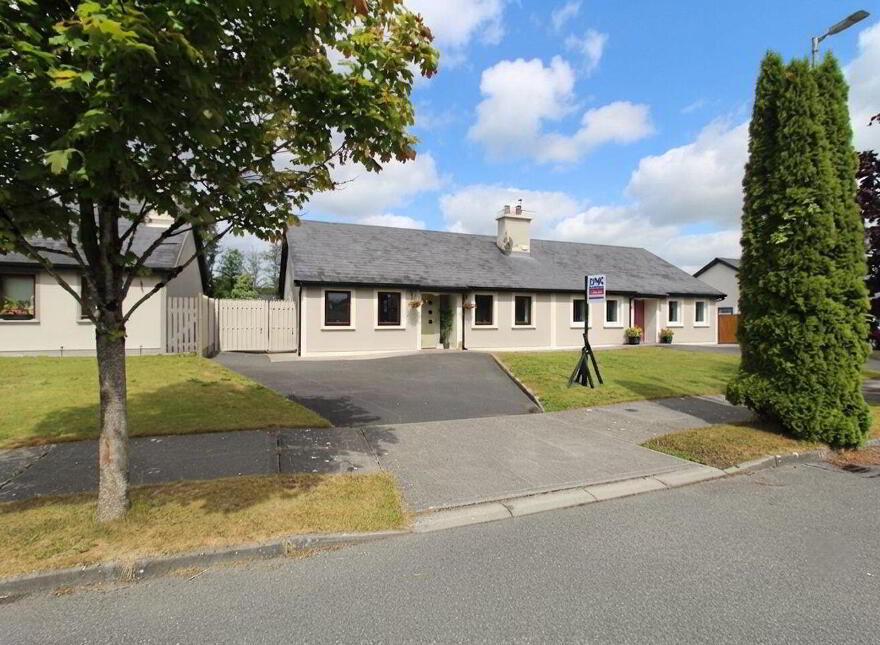 4 Southgate, Crinkle, Birr, R42PP29