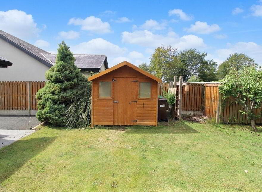 4 Southgate, Crinkle, Birr, R42PP29