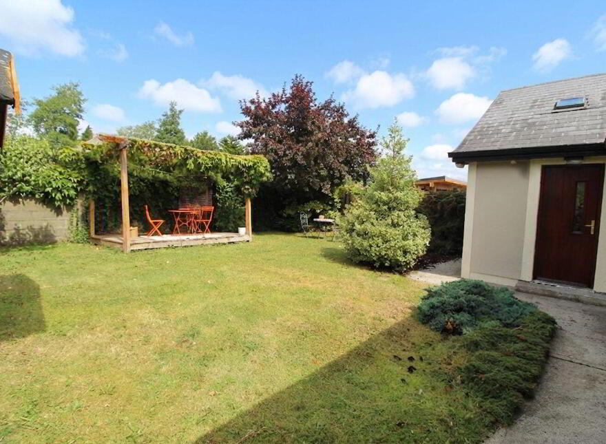 4 Southgate, Crinkle, Birr, R42PP29