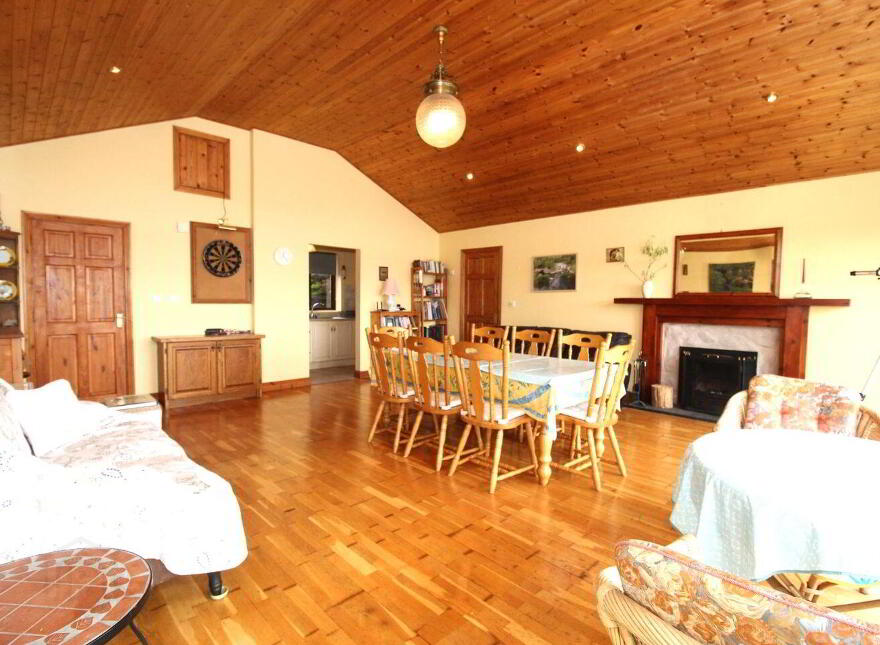 Stoneyisland, Portumna, H53RF66