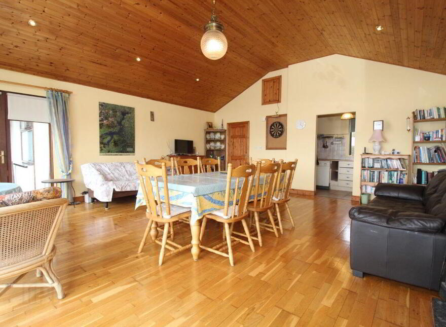 Stoneyisland, Portumna, H53RF66
