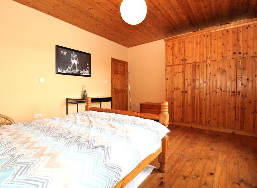 Stoneyisland, Portumna, H53RF66