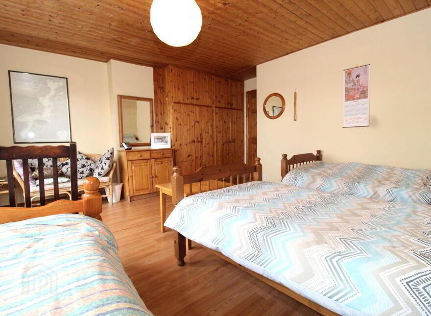 Stoneyisland, Portumna, H53RF66